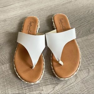Splendid trevon white slip on sandal size 7